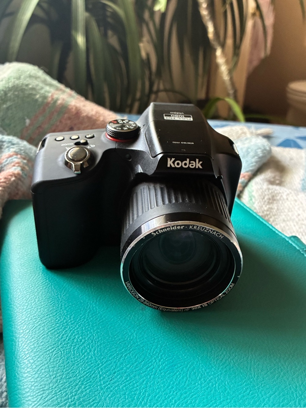 Kodak easyshare z990 digital camera